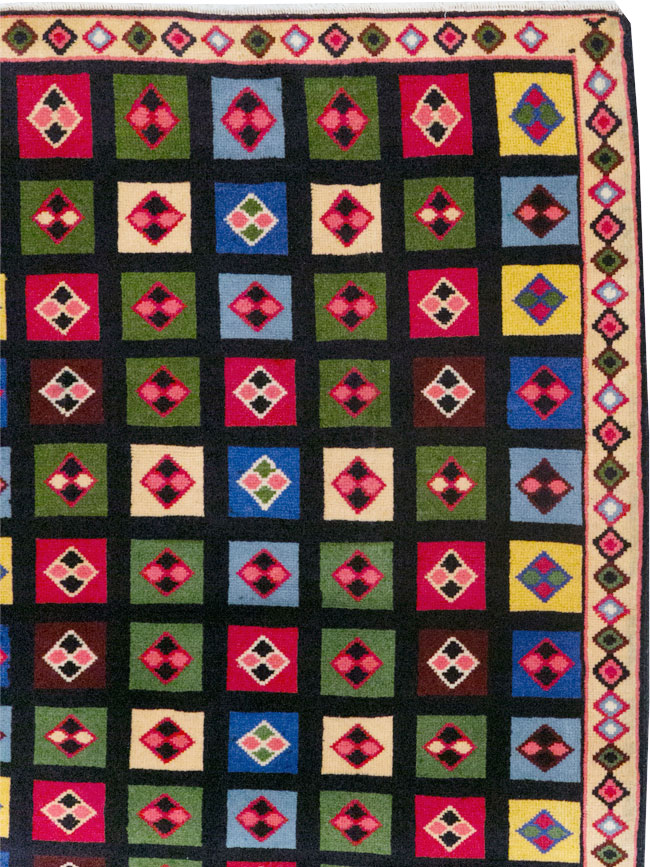 Vintage Persian Mahal Throw Rug, No.31548 - Gss