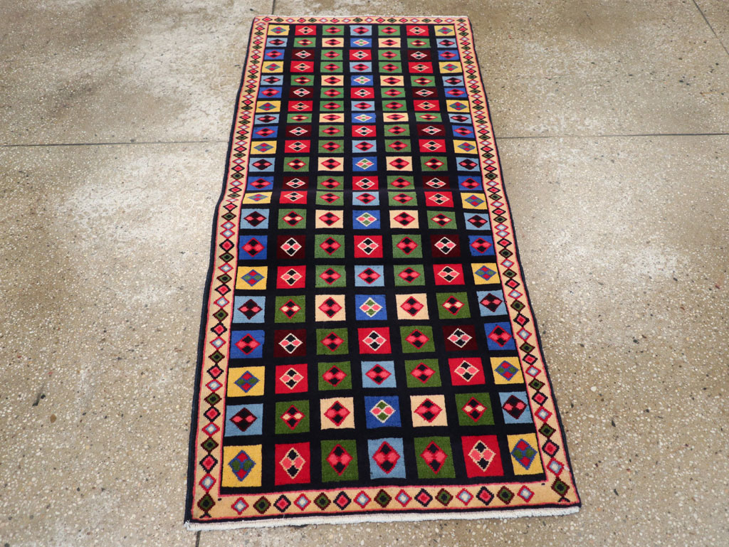 Vintage Persian Mahal Throw Rug, No.31548 - Gss