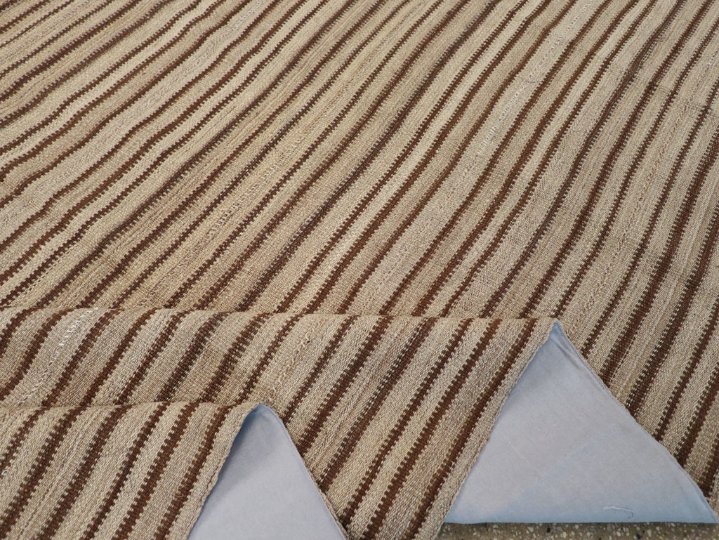 Vintage Turkish Flatweave Kilim Square Room Size Carpet, No.31549 - Gss