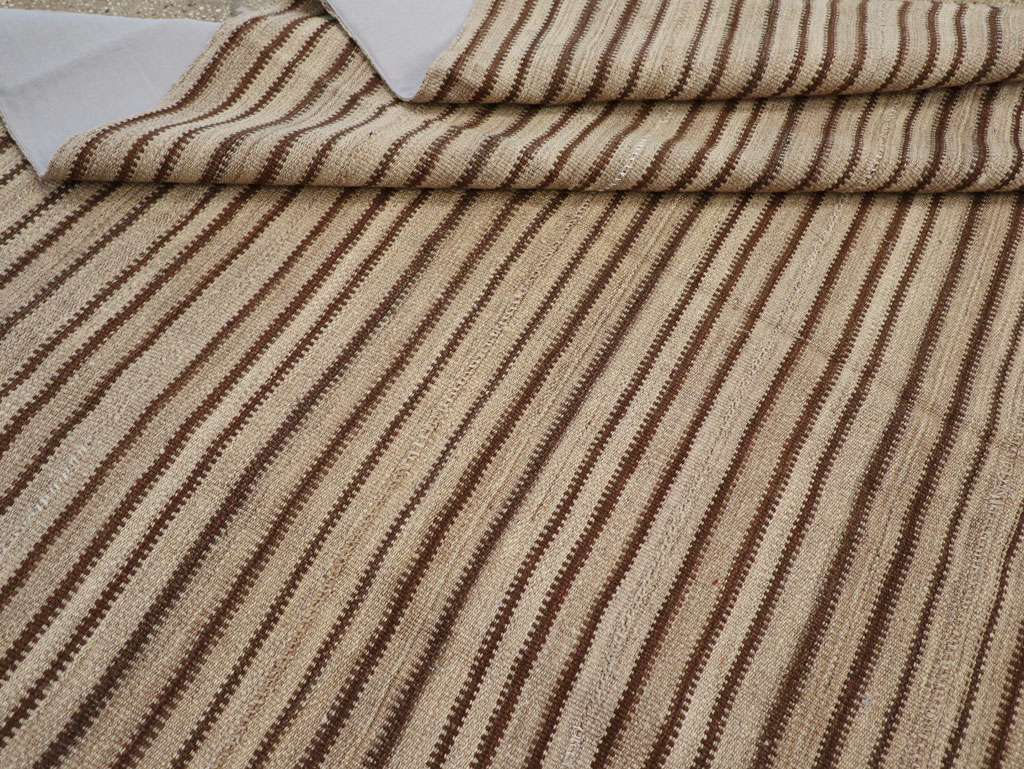 Vintage Turkish Flatweave Kilim Square Room Size Carpet, No.31549 - Gss