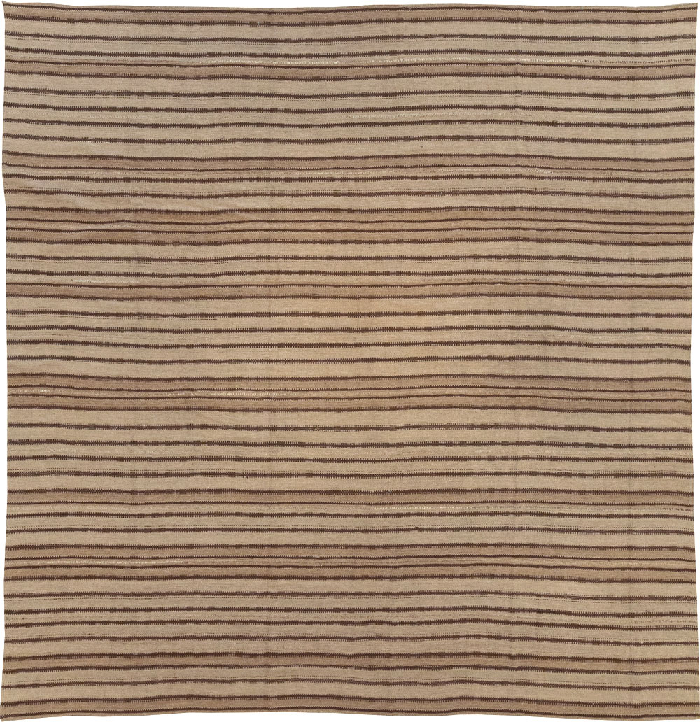 Vintage Turkish Flatweave Kilim Square Room Size Carpet, No.31550 - Gss