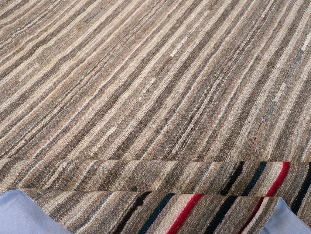 Vintage Turkish Flatweave Kilim Small Room Size Carpet, No.31553 - Gss