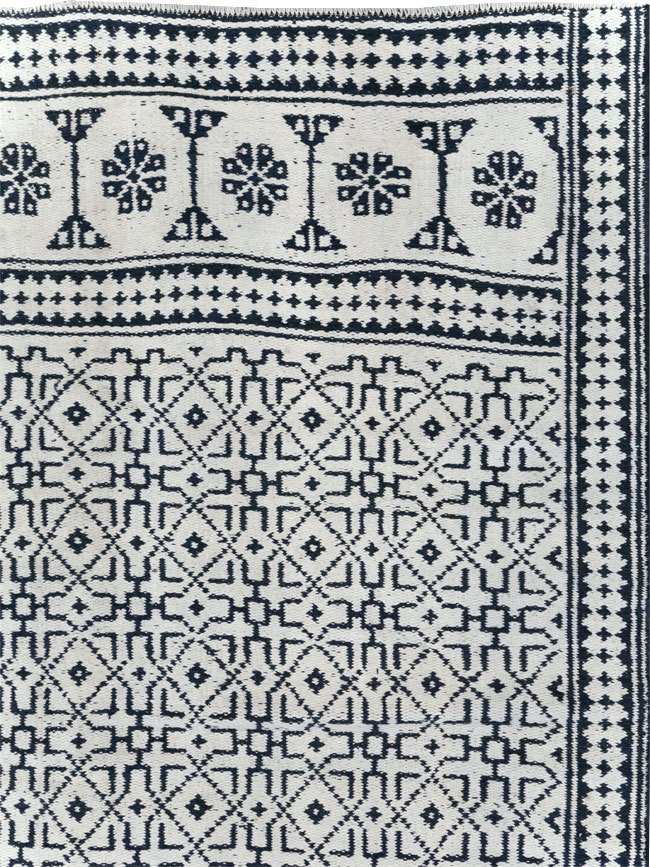 Vintage Persian Flatweave Kilim Room Size Carpet, No.31555 - Gss