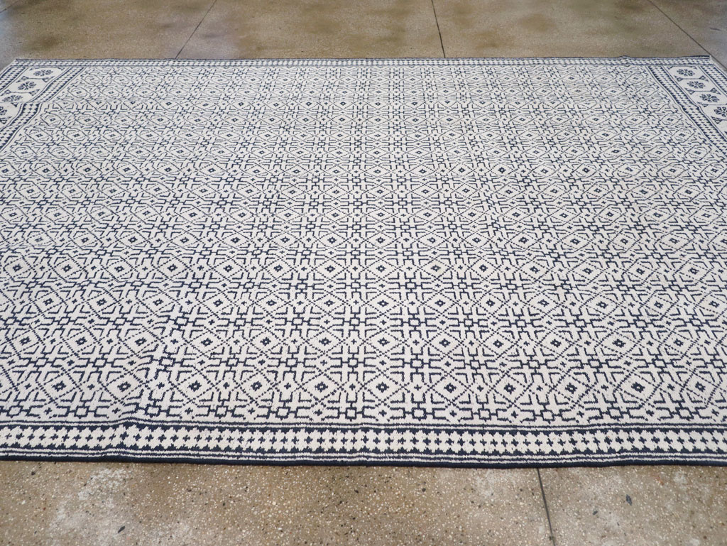 Vintage Persian Flatweave Kilim Room Size Carpet, No.31555 - Gss