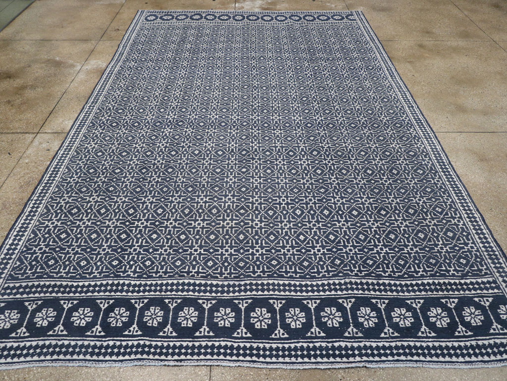 Vintage Persian Flatweave Kilim Room Size Carpet, No.31555 - Gss