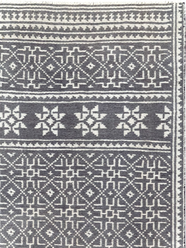 Vintage Persian Flatweave Gallery Carpet, No.31556 - Gss