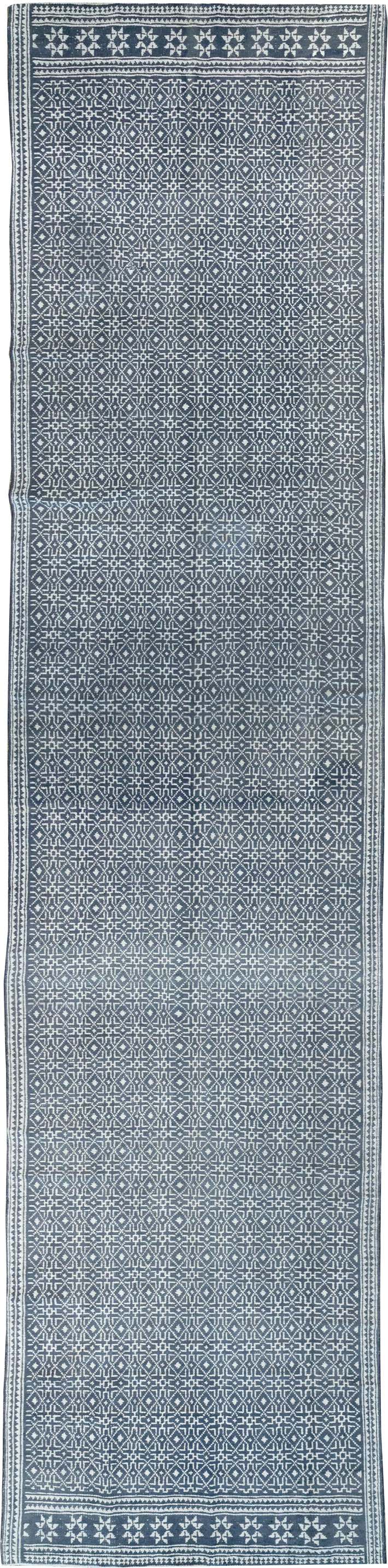 Vintage Persian Flatweave Long and Narrow Gallery Carpet, No.31557 - Gss