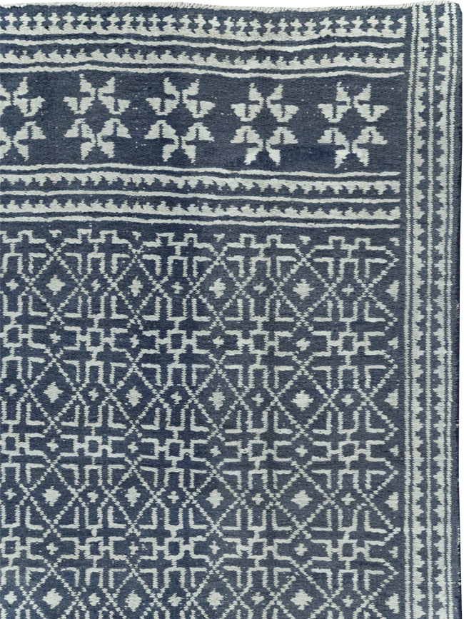 Vintage Persian Flatweave Long and Narrow Gallery Carpet, No.31557 - Gss