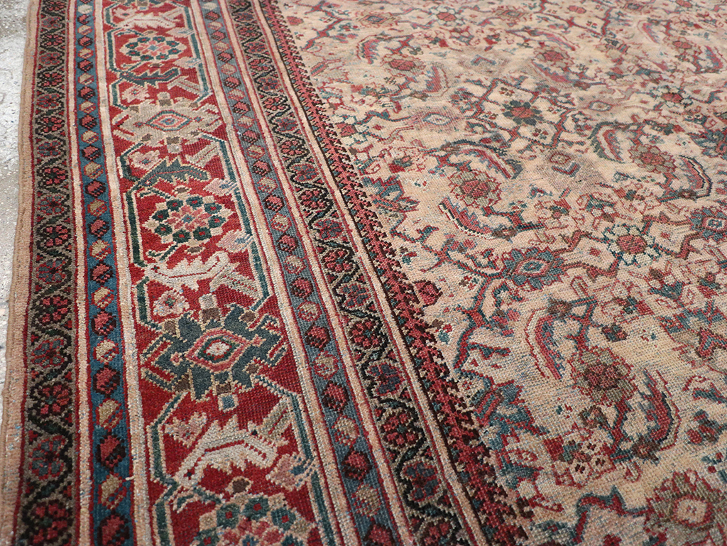 Antique Persian Mahal Accent Carpet, No.31572 - Gss