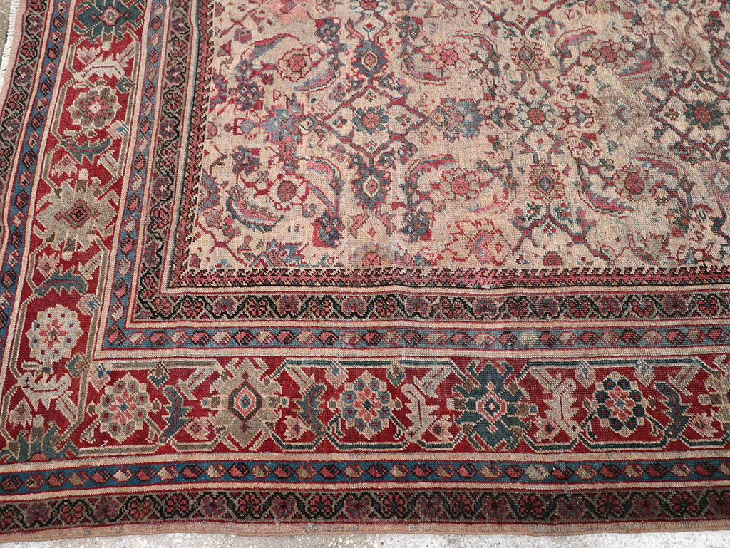 Antique Persian Mahal Accent Carpet, No.31572 - Gss