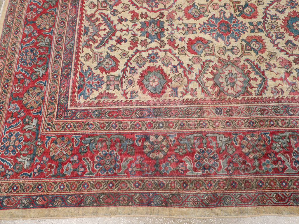 Antique Persian Mahal Carpet, No.31576 - Gss