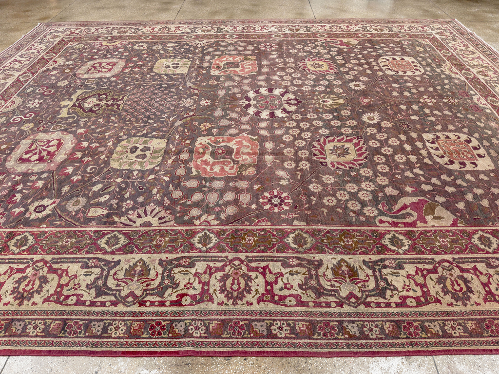 Antique Indian Agra Large Carpet, No.31581 - Gss