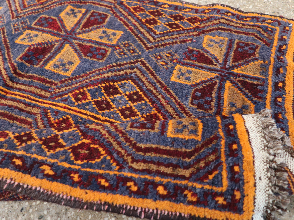 Vintage Persian Baluch Throw Rug, No.31582 - Gss