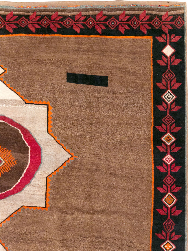 Vintage Turkish Anatolian Tribal Room Size Carpet, No.31584 - Gss