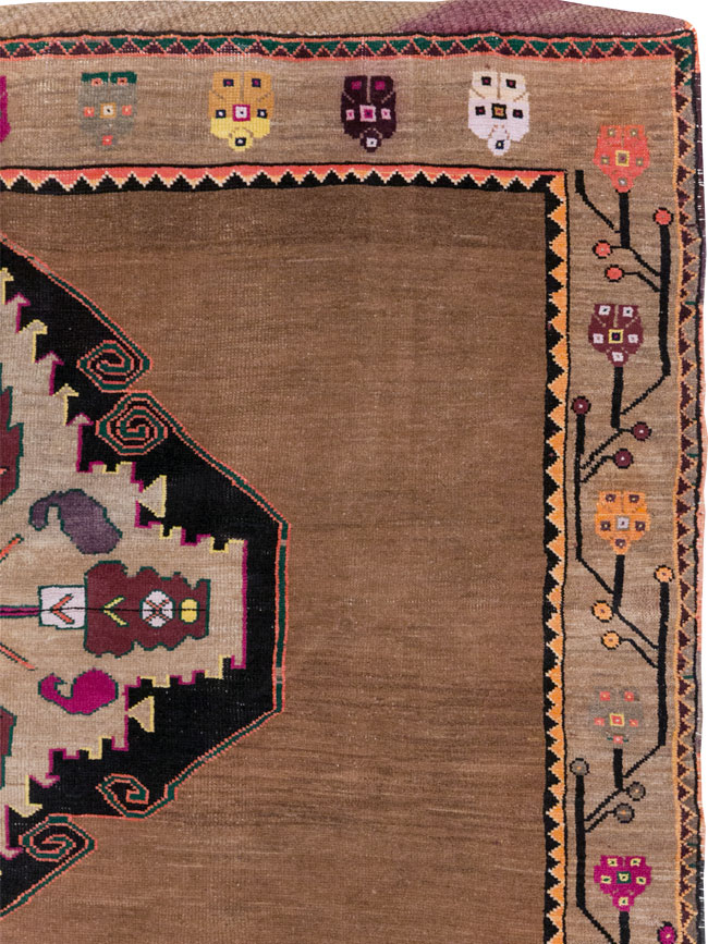 Vintage Turkish Tribal Small Room Size Carpet, No.31585 - Gss