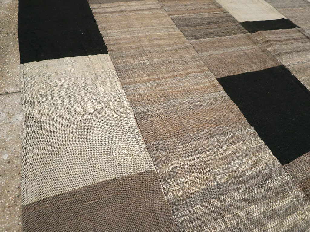 Modern Turkish Flatweave Room Size Carpet, No.31598 - Gss