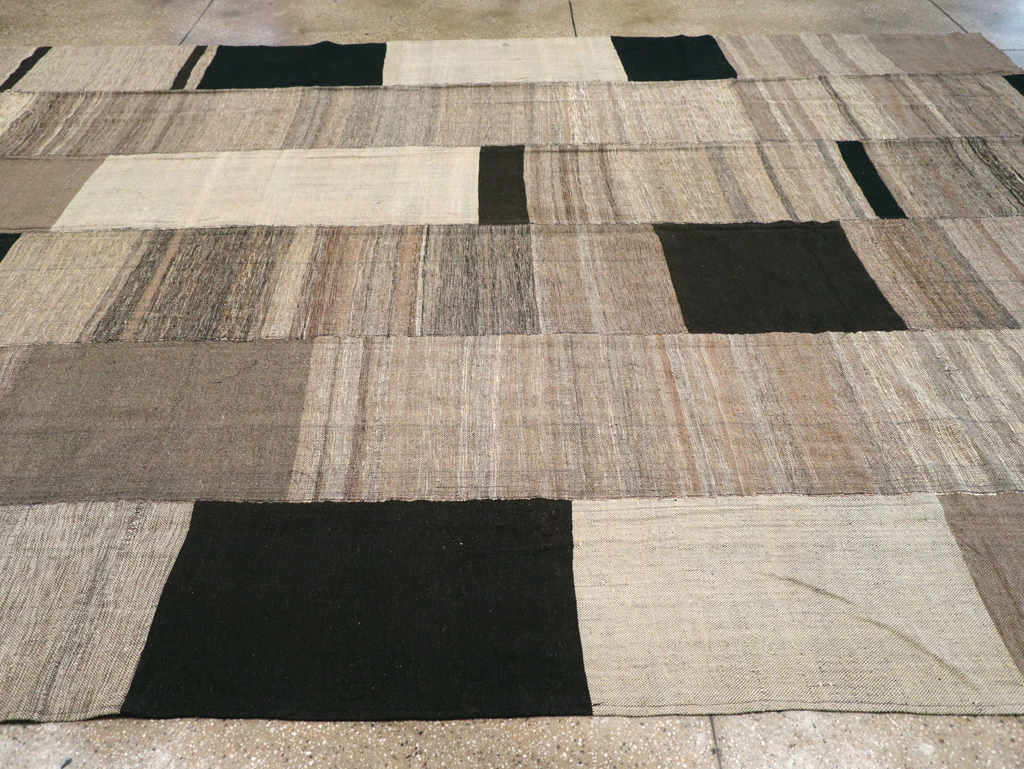 Modern Turkish Flatweave Room Size Carpet, No.31598 - Gss
