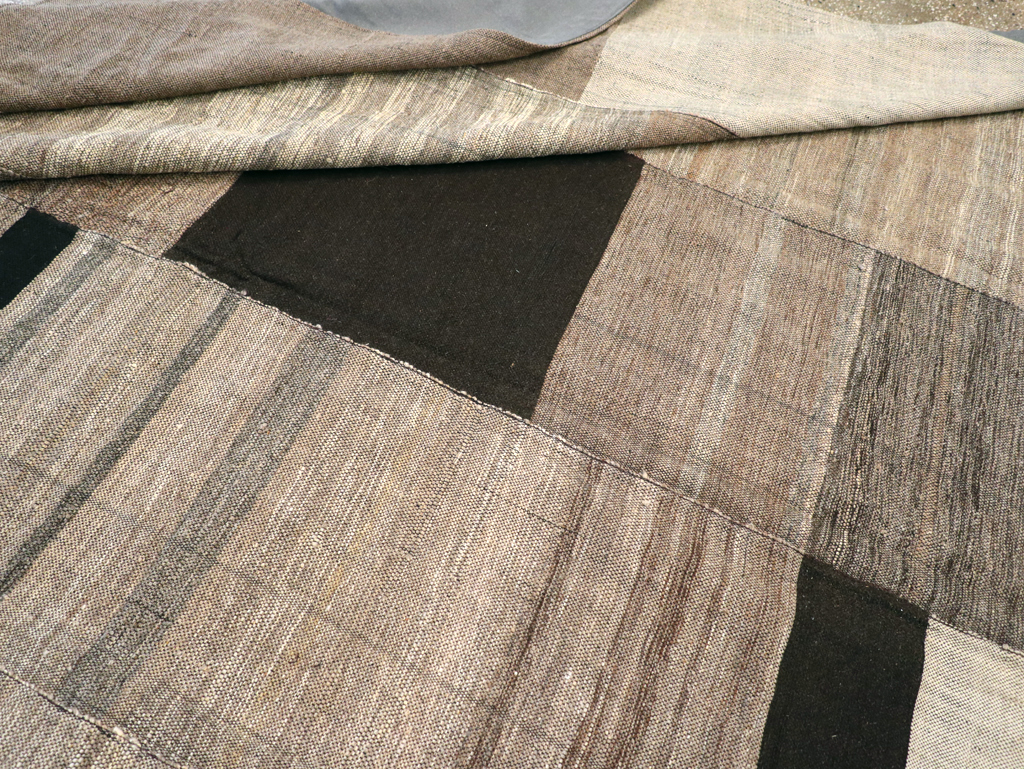 Modern Turkish Flatweave Room Size Carpet, No.31598 - Gss