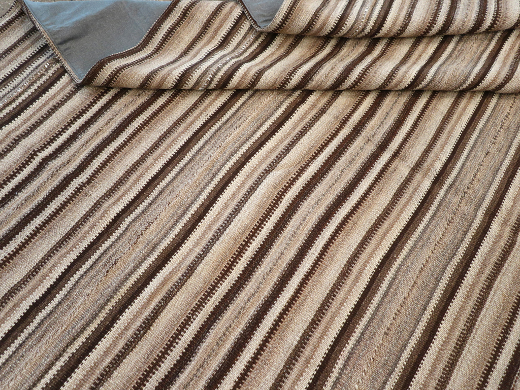 Vintage Turkish Flatweave Kilim Room Size Carpet, No.31600 - Gss