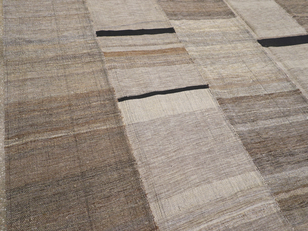 Modern Turkish Flatweave Room Size Carpet, No.31601 - Gss