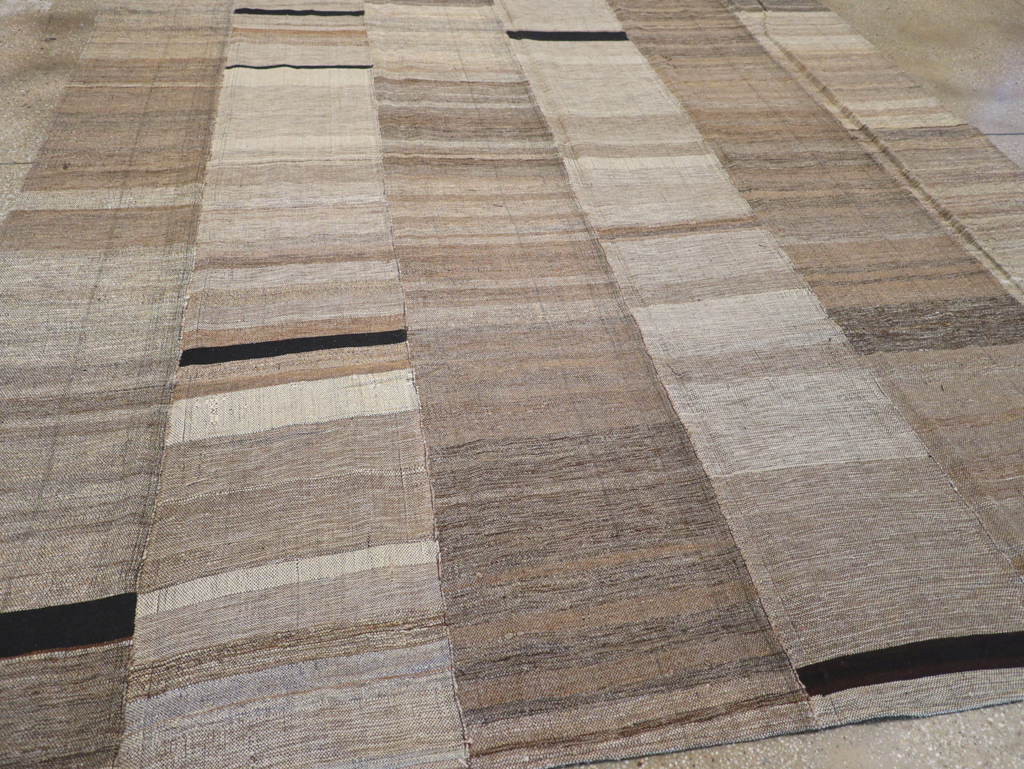 Modern Turkish Flatweave Room Size Carpet, No.31601 - Gss