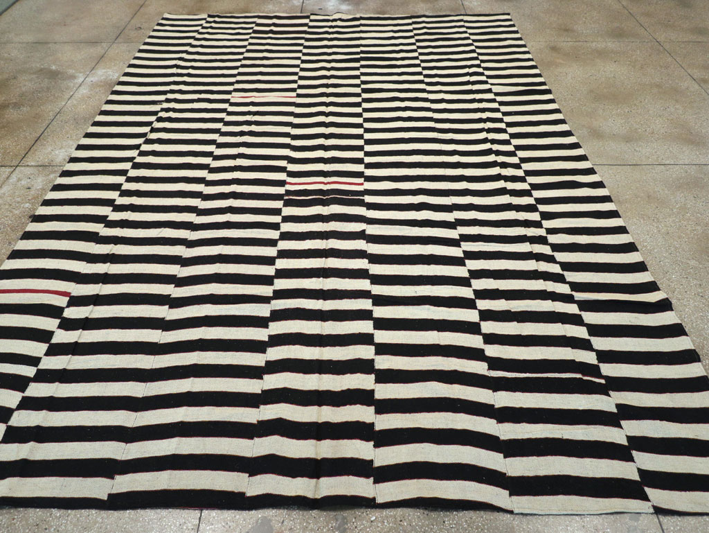 Modern Turkish Flatweave Kilim Room Size Carpet, No.31602 - Gss