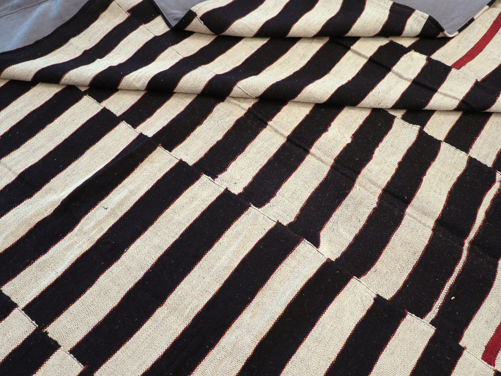 Modern Turkish Flatweave Kilim Room Size Carpet, No.31602 - Gss