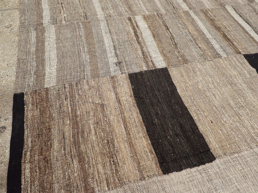 Modern Turkish Flatweave Room Size Carpet, No.31603 - Gss