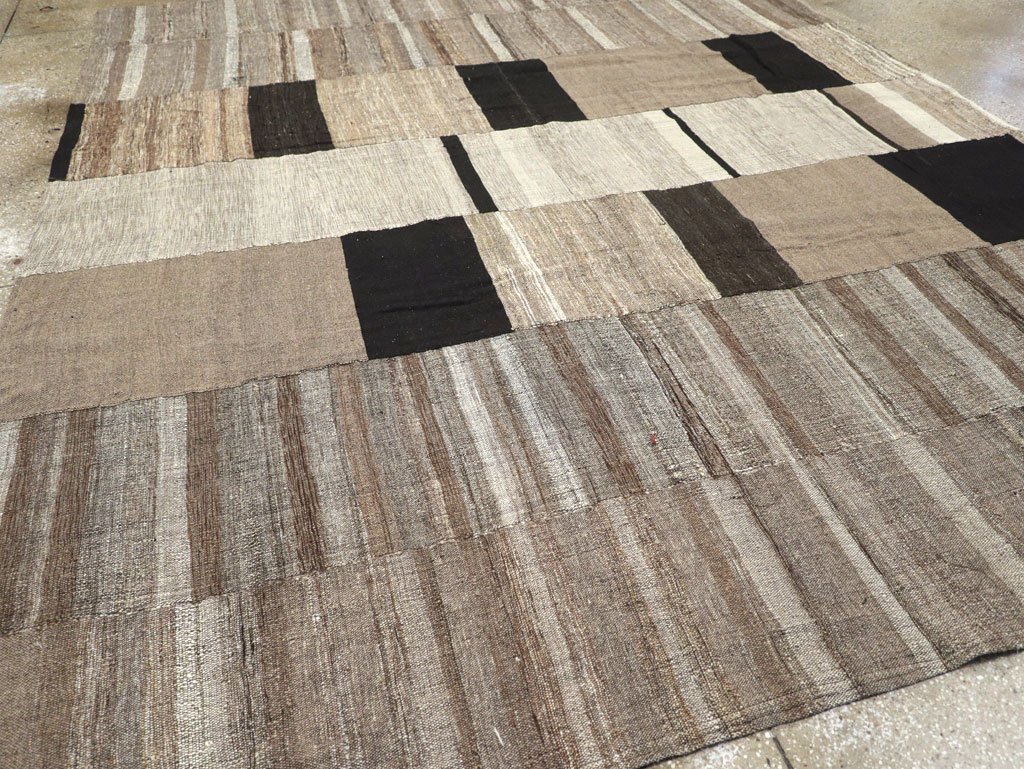 Modern Turkish Flatweave Room Size Carpet, No.31603 - Gss