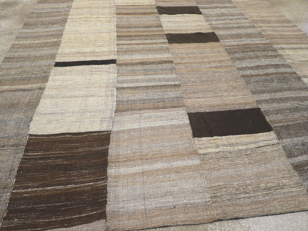 Modern Turkish Flatweave Room Size Carpet, No.31607 - Gss