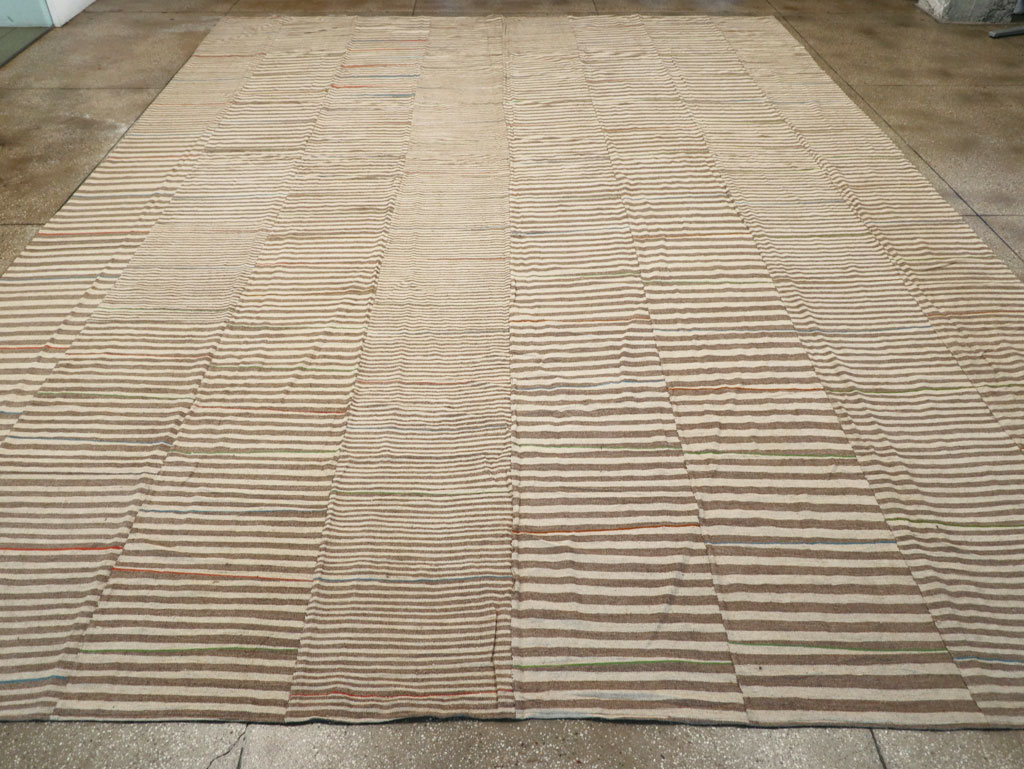 Modern Turkish Flatweave Kilim Large Carpet, No.31608 - Gss