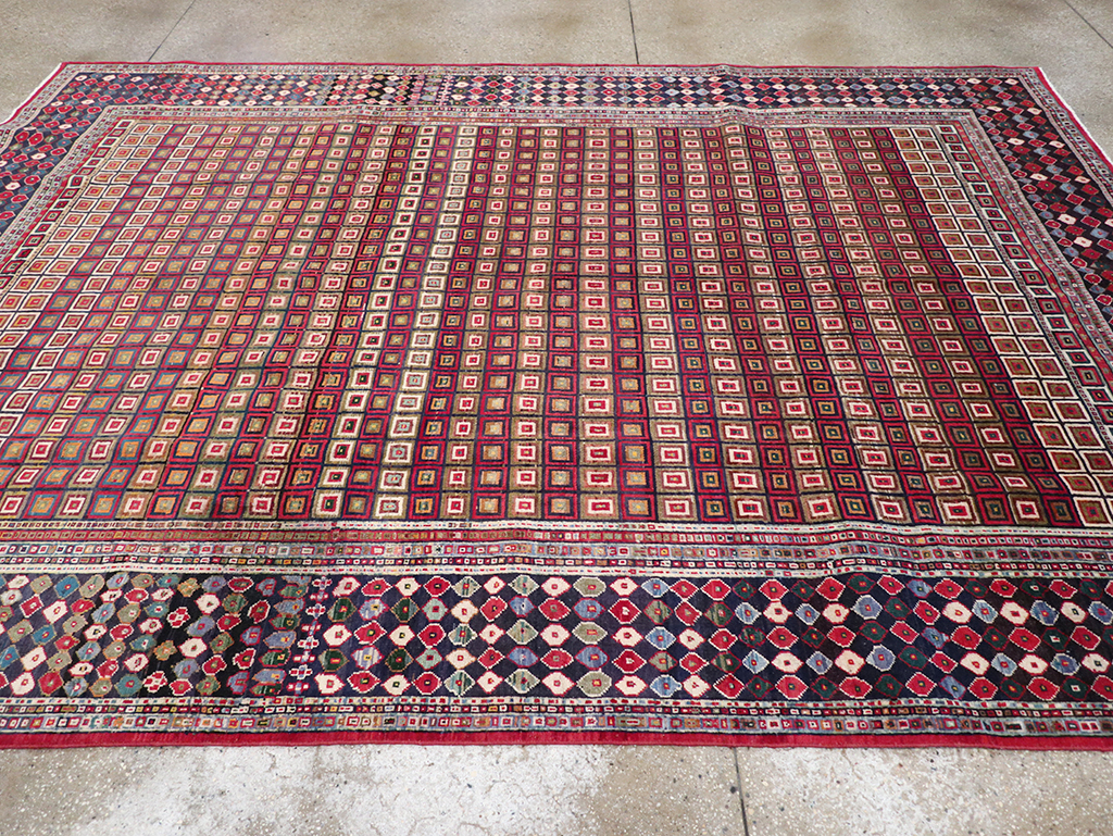 Vintage Persian Tabriz Room Size Carpet, No.31610 - Gss