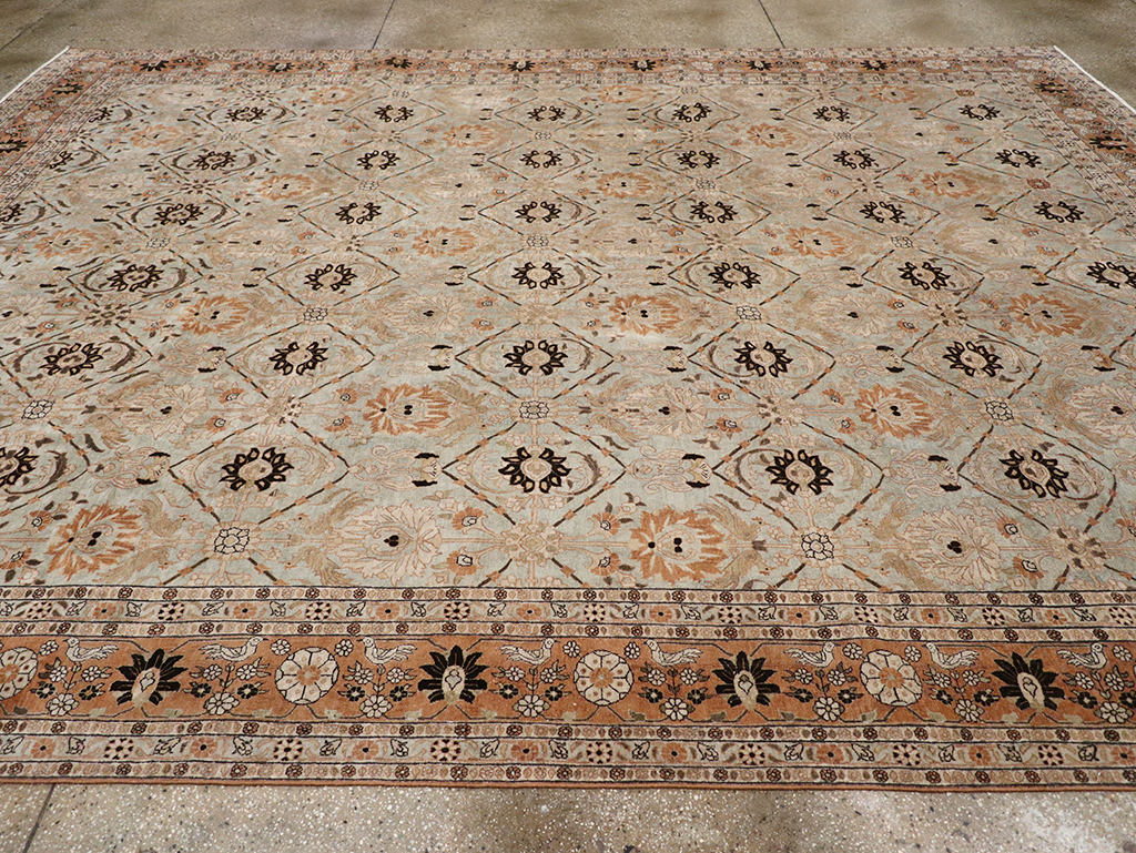 Antique Persian Varamin Room Size Carpet, No.31611 - Gss