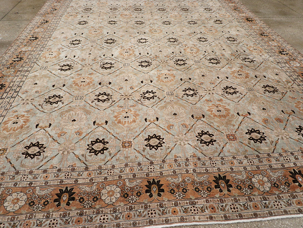 Antique Persian Varamin Room Size Carpet, No.31611 - Gss