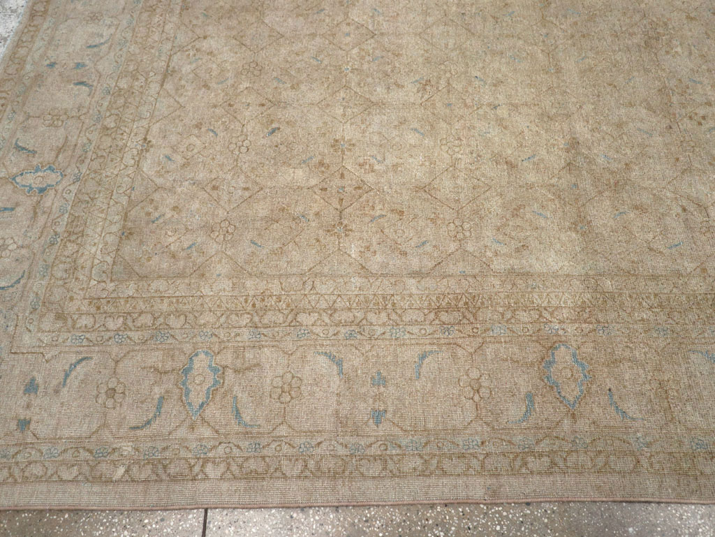 Vintage Persian Mahal Room Size Carpet, No.31619 - Gss