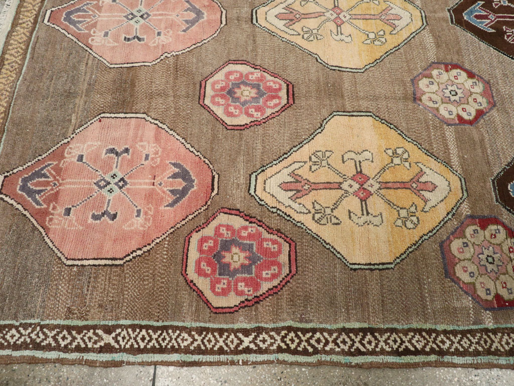 Vintage Turkish Anatolian Tribal Room Size Carpet, No.31649 - Gss