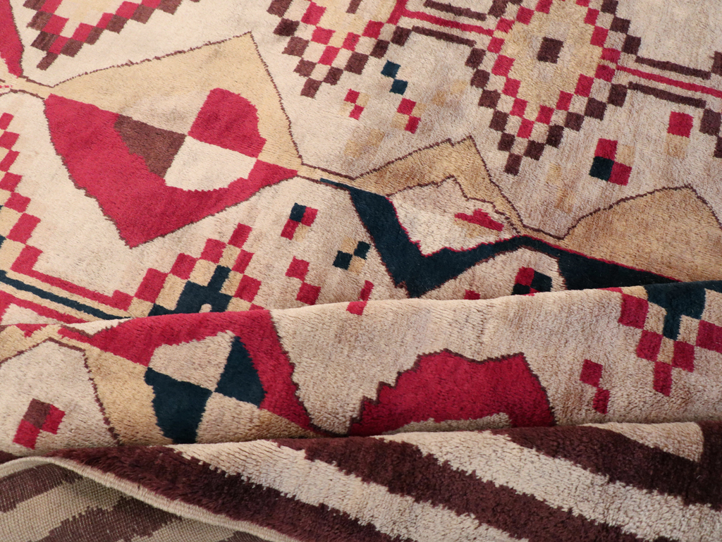 Vintage Turkish Tribal Art Deco Accent Carpet, No.31655 - Gss