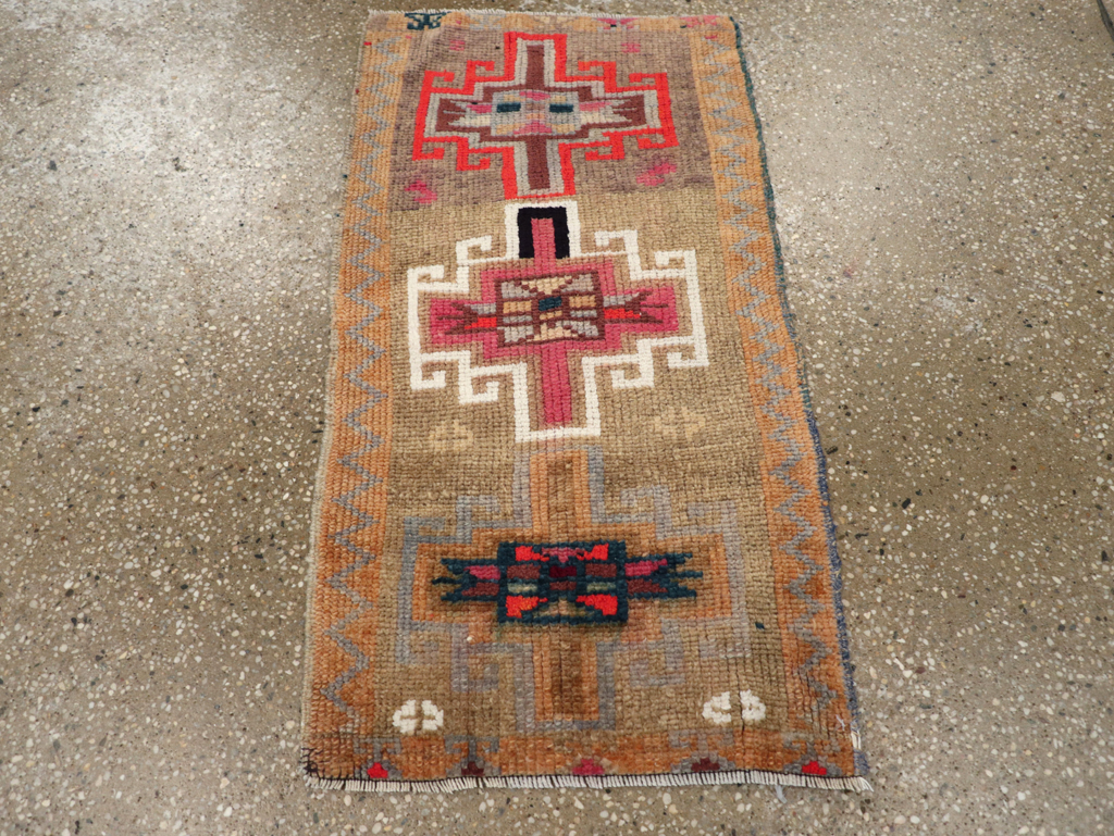 Vintage Turkish Anatolian Throw Rug, No.31663 - Gss