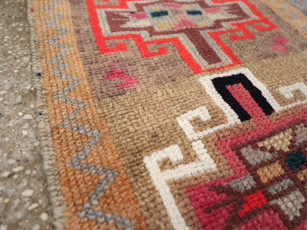 Vintage Turkish Anatolian Throw Rug, No.31663 - Gss