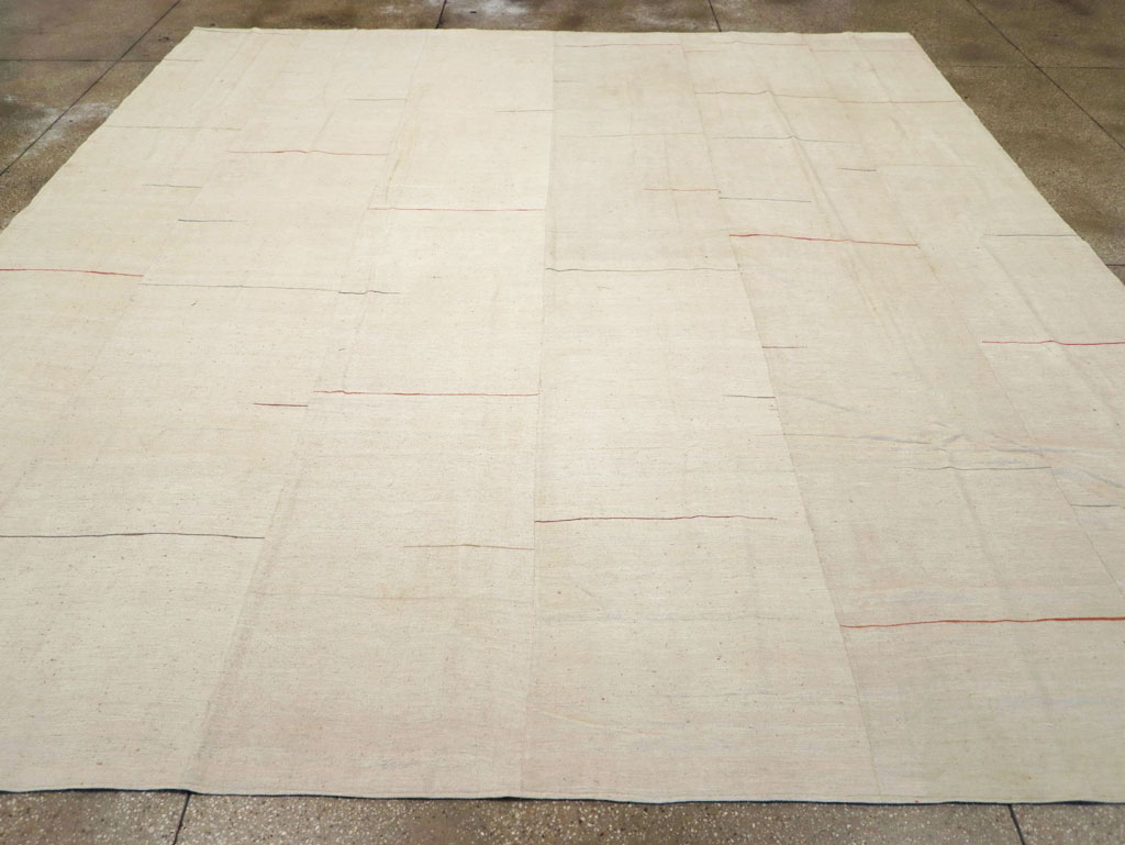 Modern Turkish Flatweave Square Room Size Carpet, No.31674 - Gss