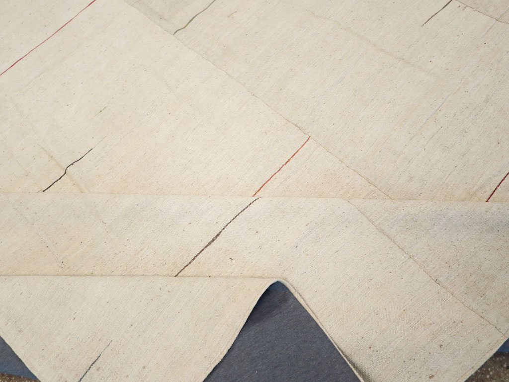 Modern Turkish Flatweave Square Room Size Carpet, No.31674 - Gss