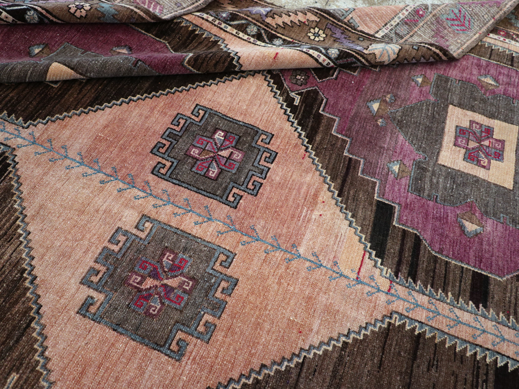 Vintage Turkish Anatolian Tribal Long Room Size Carpet, No.31692 - Gss