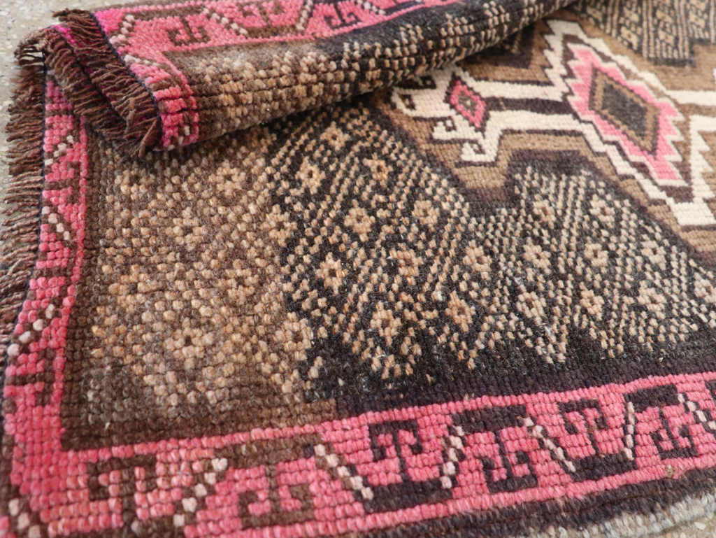 Vintage Turkish Anatolian Throw Rug, No.31707 - Gss