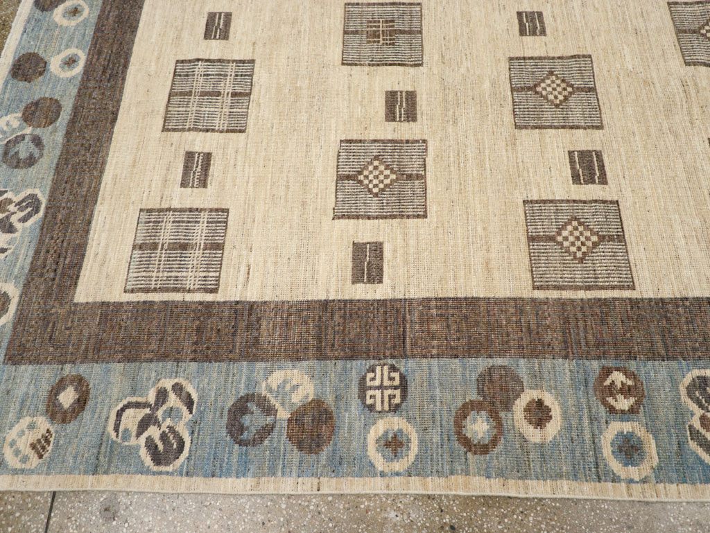 Modern East Turkestan Khotan Room Size Carpet, No.31724 - Gss