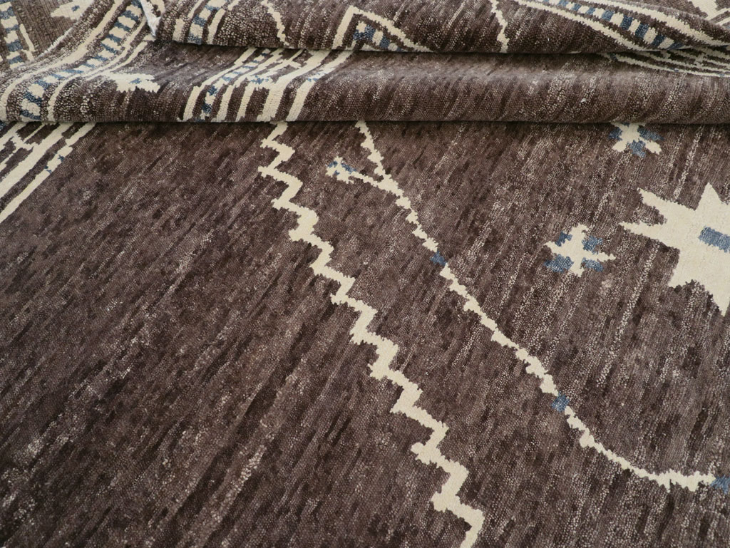 Tribal Style Modern Indian Agra Small Room Size Carpet, No.31737 - Gss