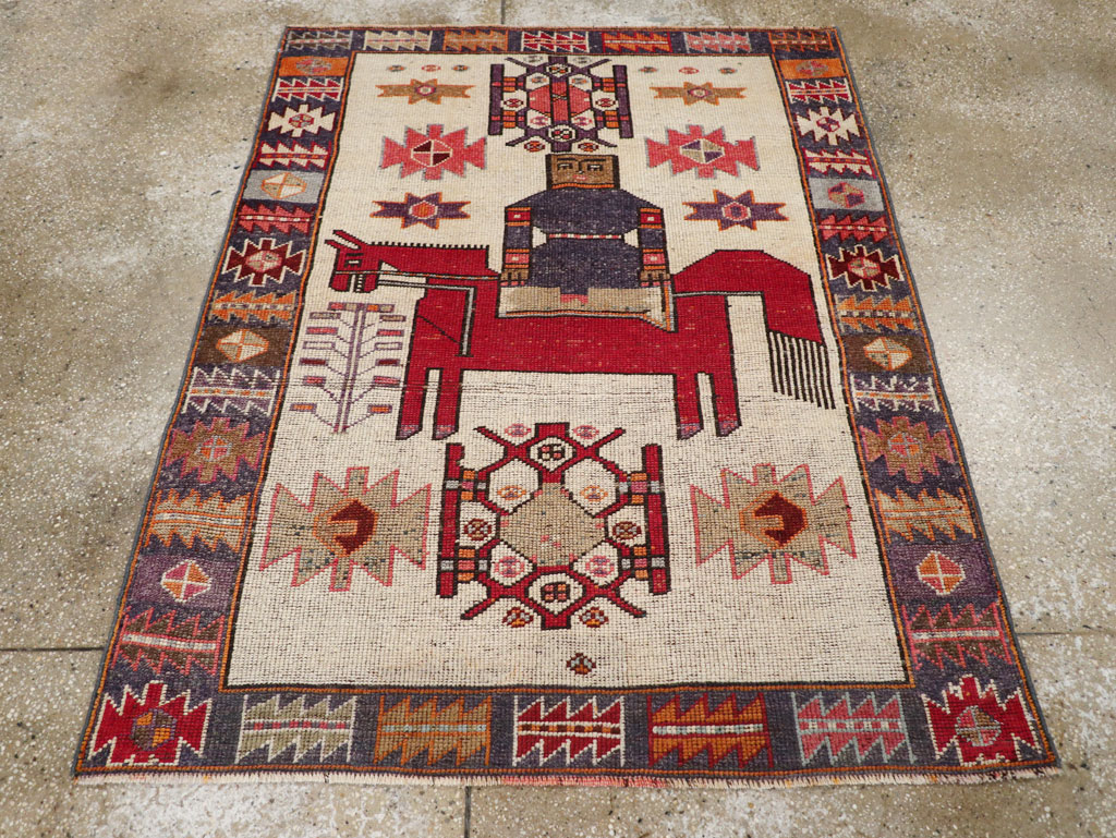 Vintage Persian Pictorial Bakhtiari Accent Rug, No.31742 - Gss