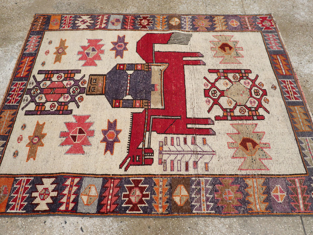 Vintage Persian Pictorial Bakhtiari Accent Rug, No.31742 - Gss