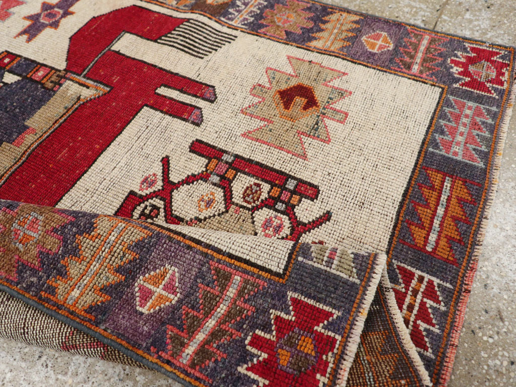 Vintage Persian Pictorial Bakhtiari Accent Rug, No.31742 - Gss