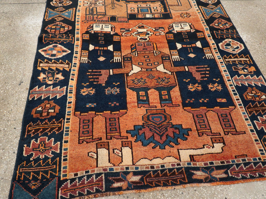 Vintage Persian Pictorial Bakhtiari Accent Rug, No.31743 - Gss