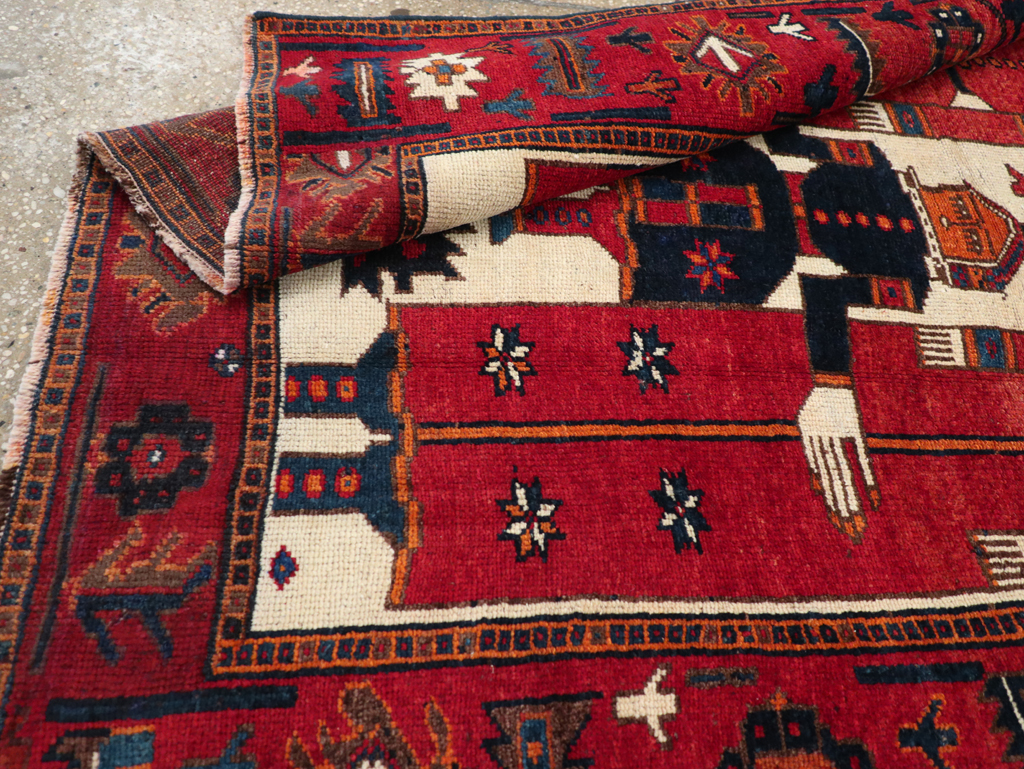 Vintage Bakhtiari Pictorial Rug, No.31746 - Gss